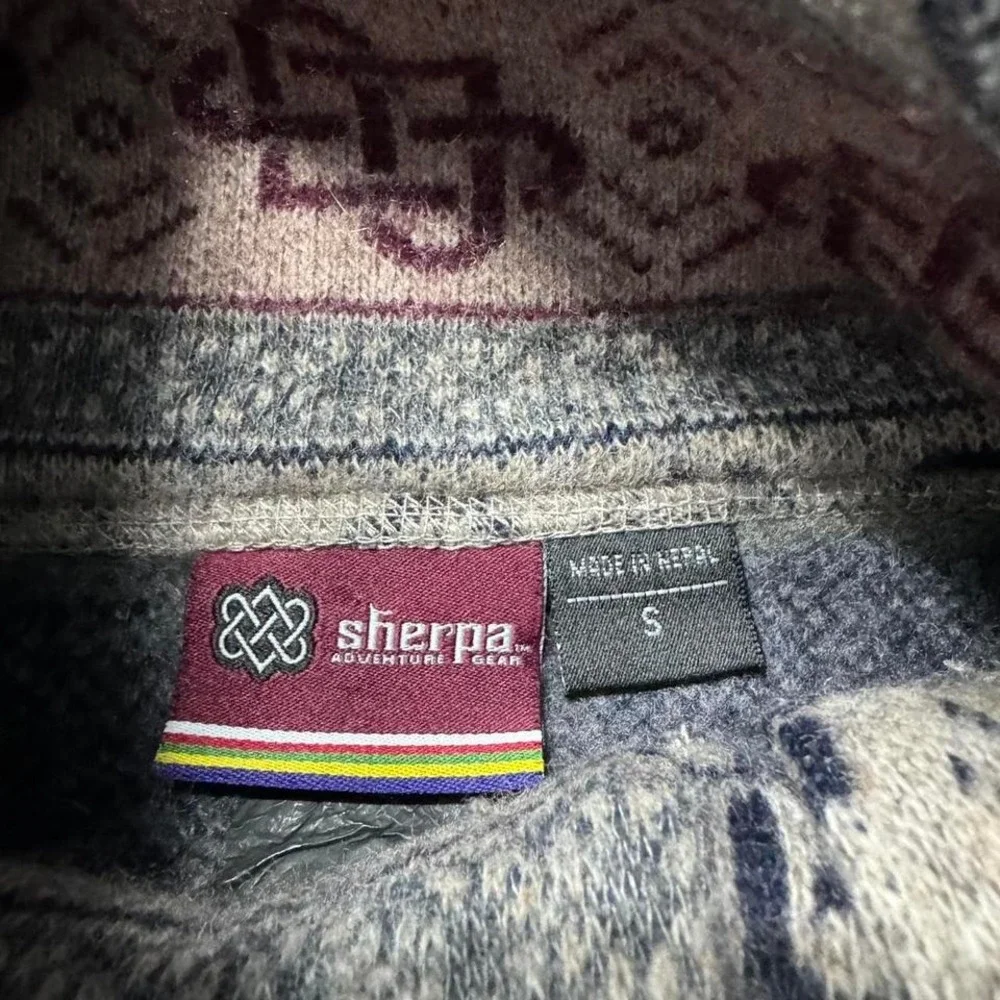 Sherpa Adventure Gear Wool Sweater Size Small - Picture 3 of 8